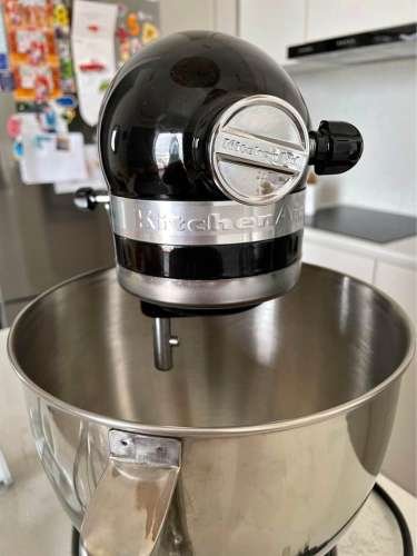 Kitchen Aid Artisan Mixer