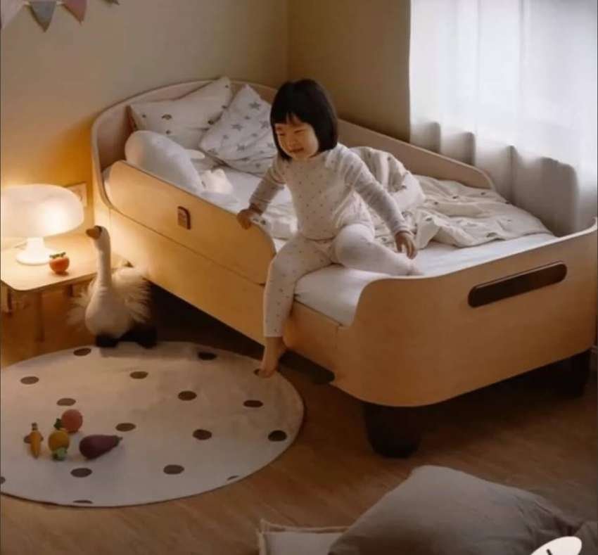 Children's bed
