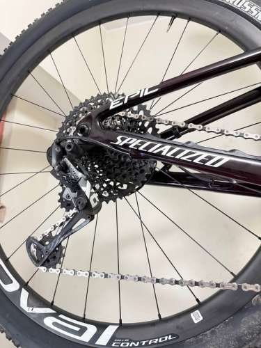 specialize Epic 29 M size over 90  new