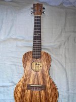 Uma ukulele