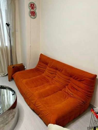 Stylish Sofa type Togo