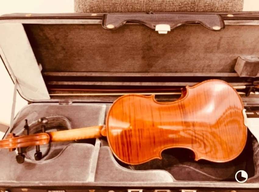 Yamaha v10 full size violin 