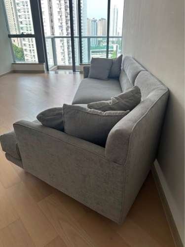 TREE sofa in great condition