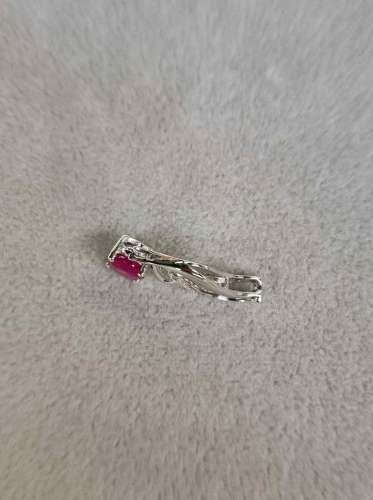 White Gold Ruby