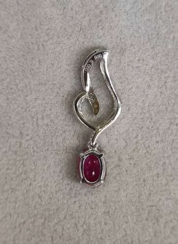 White Gold Ruby