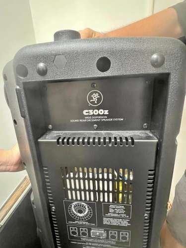 Mackie C300z 12 COMPACT PASSIVE SR MONITOR