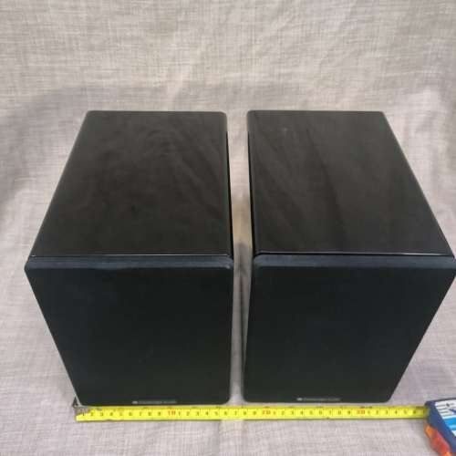   SL30 stand mount loudspeaker