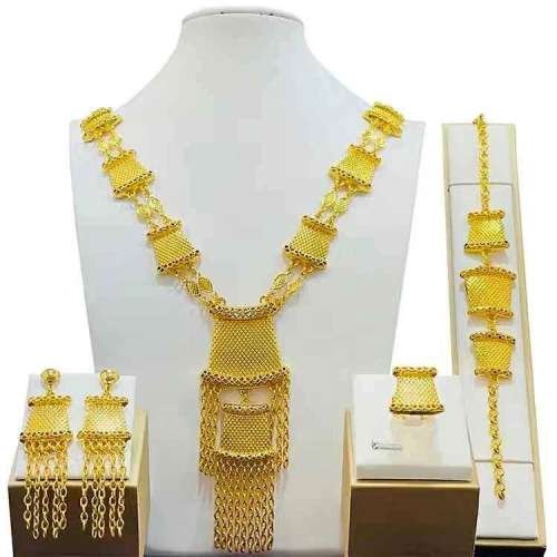Hollow Golden Ladies Wedding Necklace Earrings Ring Bracelet Four Pieces Jewelry
