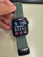 Apple Watch SE 44mm (96 battery health)
