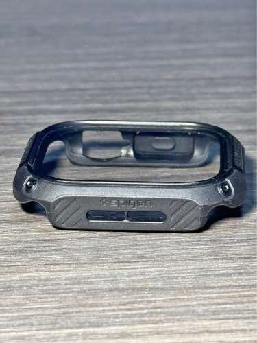 Spigen Apple Watch 1011 Tough Armor