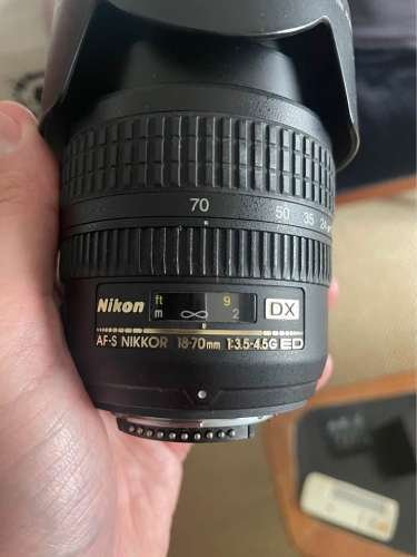 Nikon AFS DX1870mmf3545q ED lens