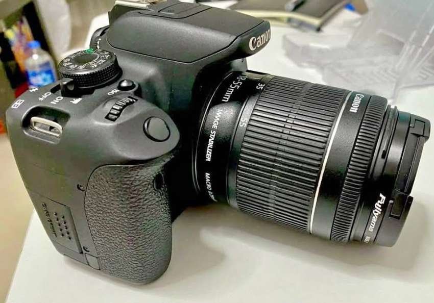 Canon eos700d