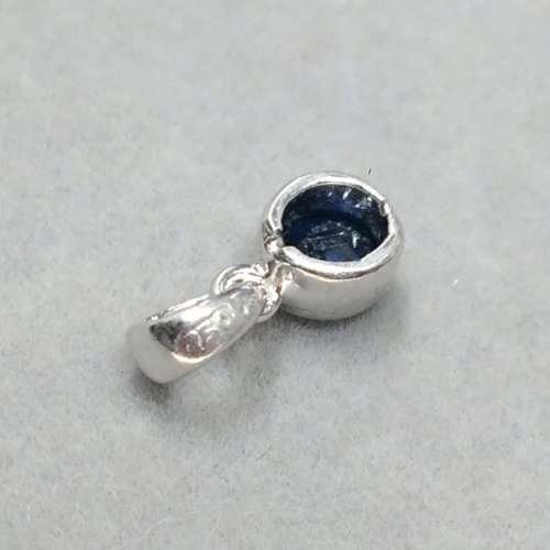 18K 750, 040ct 12x5mm (089g), 