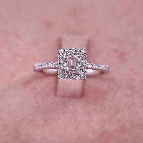  18K white gold