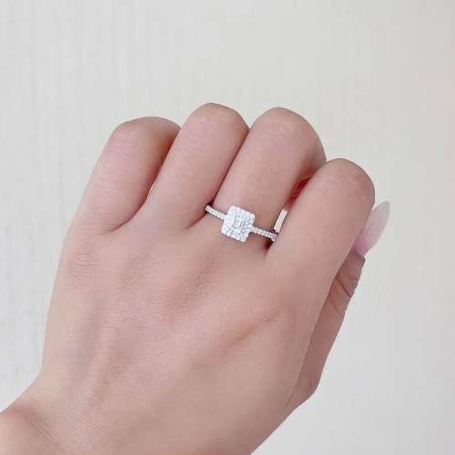  18K white gold