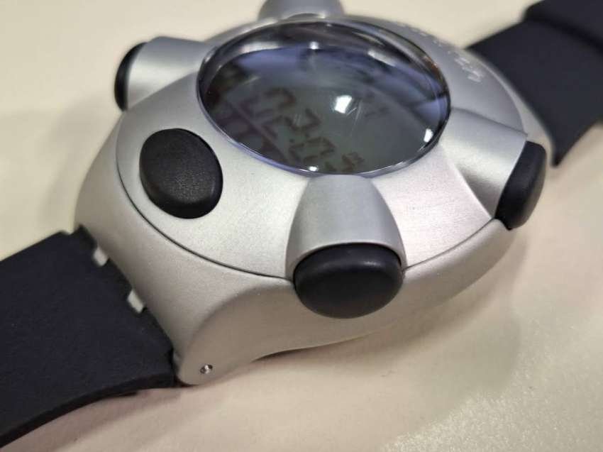 Rare Swatch Beat