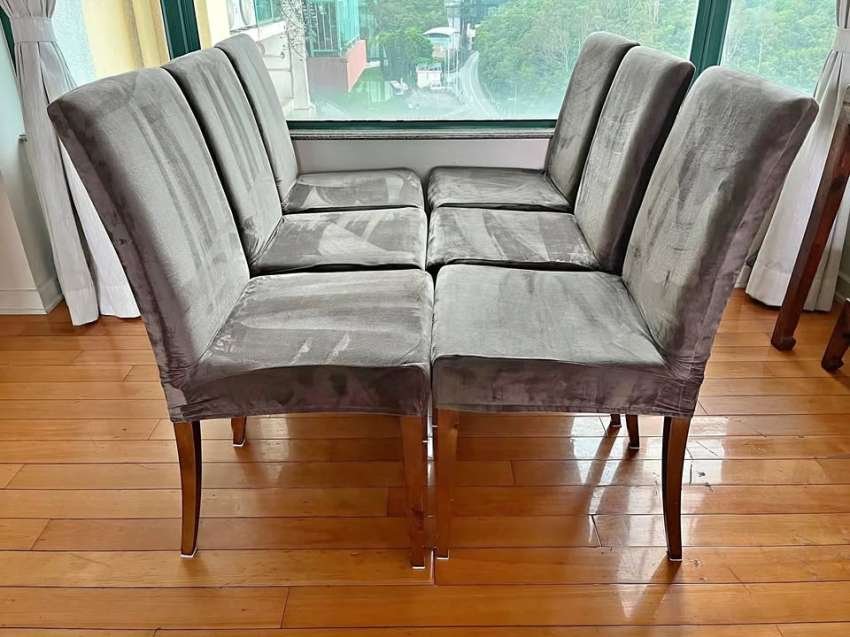 6 chairs