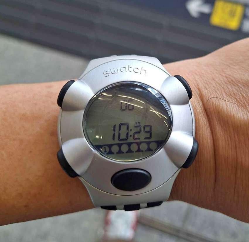 Rare Swatch Beat