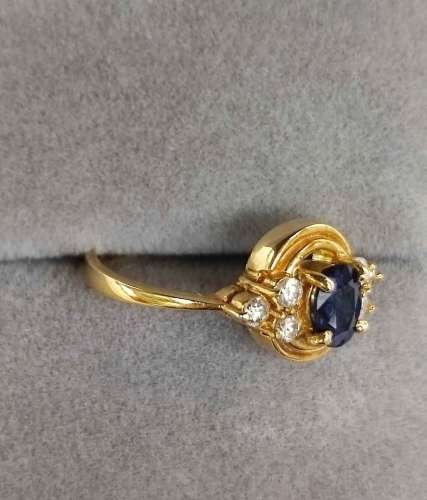 14K Yellow Gold Sapphire with Diamonds Ring
