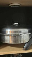 Electric skillet salad master