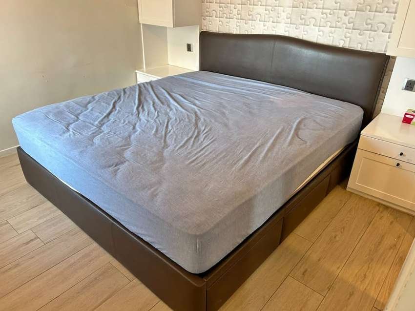 King Size Bed