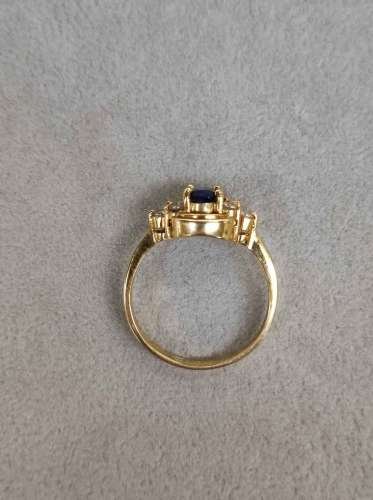 14K Yellow Gold Sapphire with Diamonds Ring