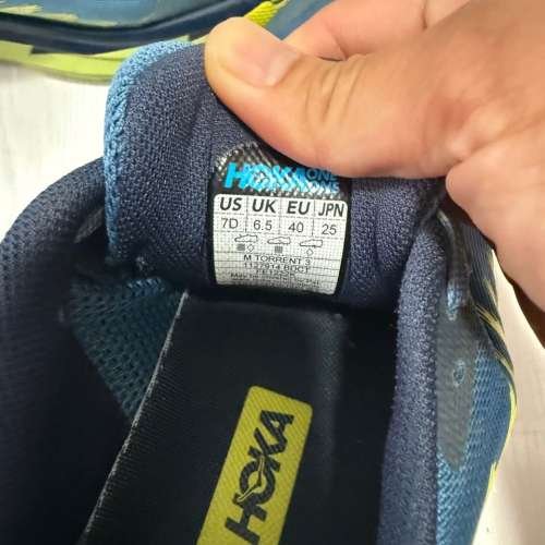 Hoka Torrent 3( US 7Euro 40)