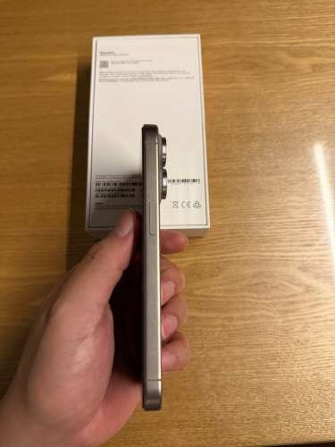iPhone 15 pro 512gb