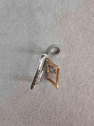 18K White and Yellow Gold Combination Diamonds Pendant