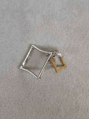 18K White and Yellow Gold Combination Diamonds Pendant