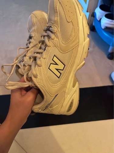 New Balance 530 Beige