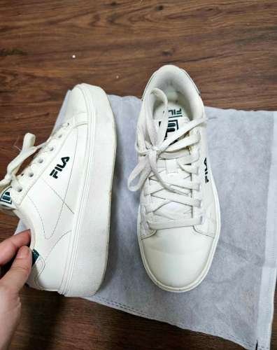 Women's Sneakers