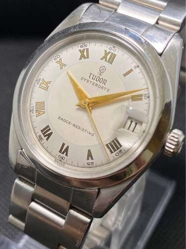 Small Rose hand wind watch