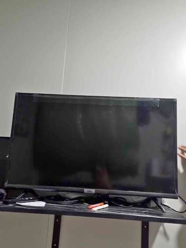 TCL 32
