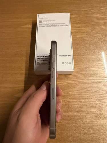 iPhone 15 pro 512gb