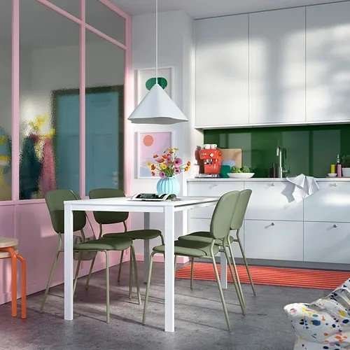   IKEA