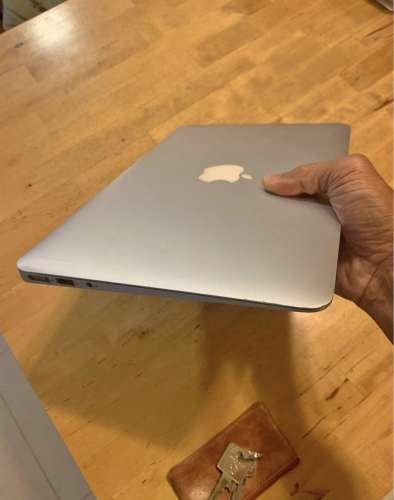  MacBook Air   11