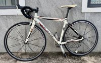 SPECIALIZED ROUBAIX SLX  Road bike