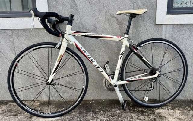 SPECIALIZED ROUBAIX SLX  Road bike