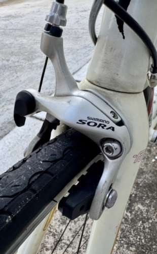 SPECIALIZED ROUBAIX SLX  Road bike