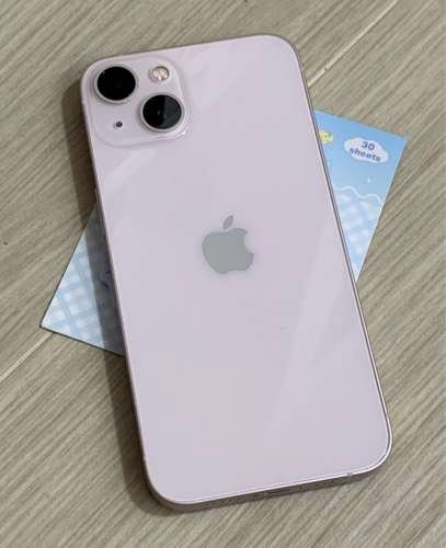 iPhone 13