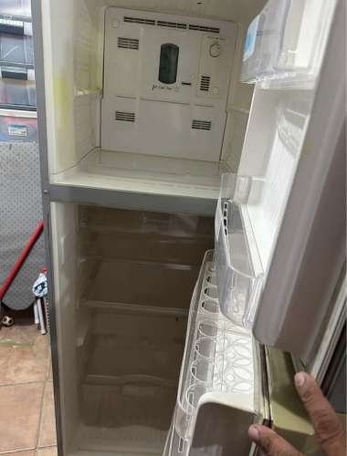 Fridge (Panasonic)