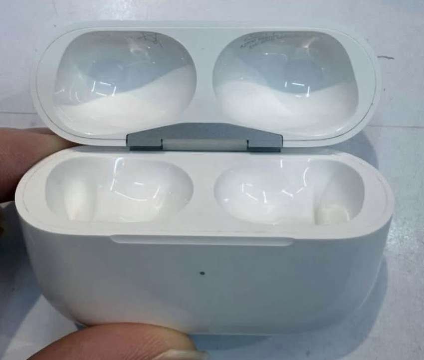 Apple AirPods Pro 2
