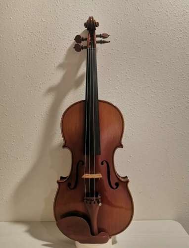 Toyama BB 44 violin