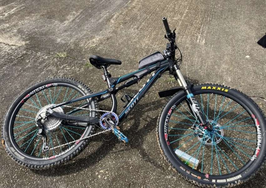 Scott mountain bike 