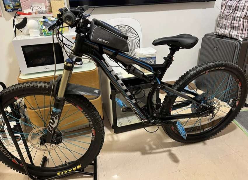 Scott mountain bike 