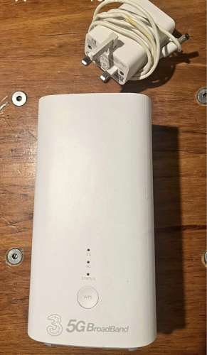 3 5G Broadband Router  Brovi H155381