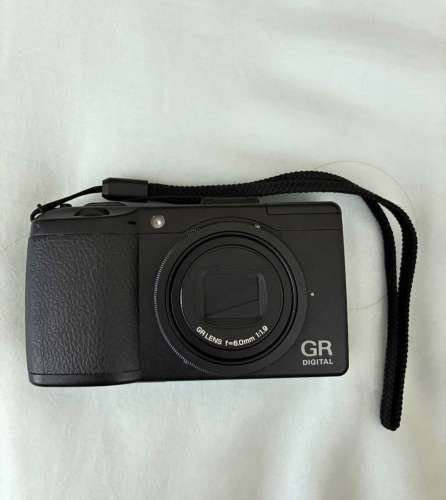 Ricoh GR digital III GR3)