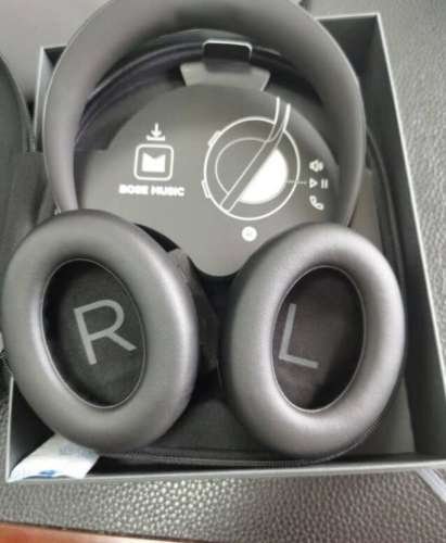Bose 700 Brand New Unopened Wireless EarphoneBlack Touch Bluetooth Earphone