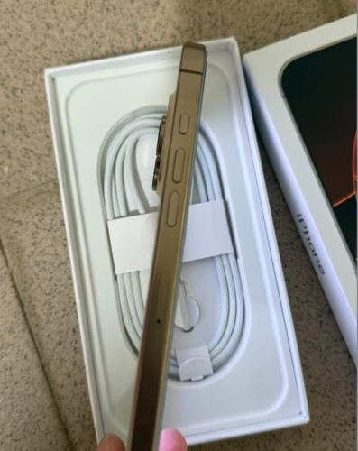 Iphone 16 pro max 512 